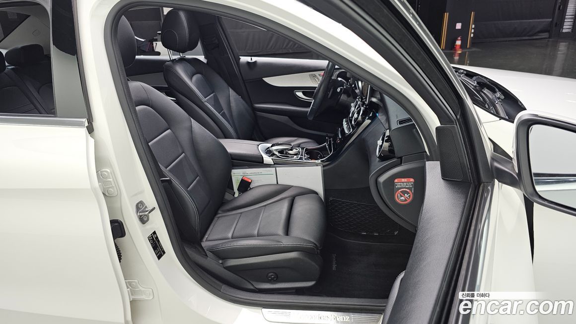 Mercedes-Benz C-Class 2018