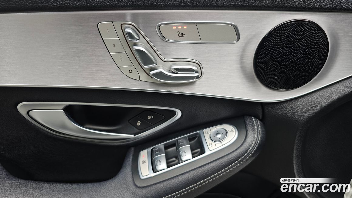 Mercedes-Benz C-Class 2018