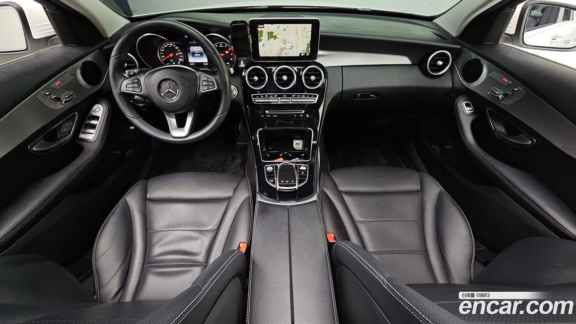 Mercedes-Benz C-Class 2018