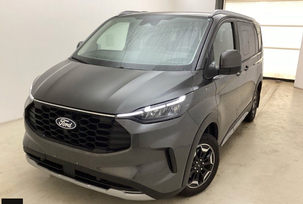 Ford Tourneo Custom 2025