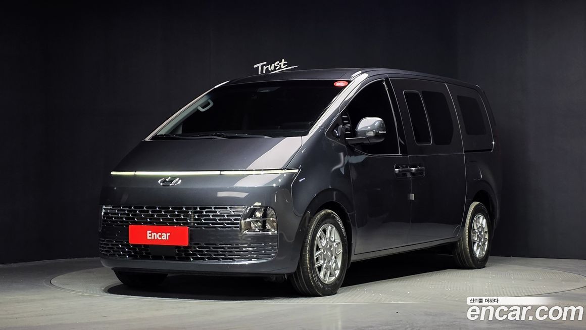 Hyundai Staria 2022