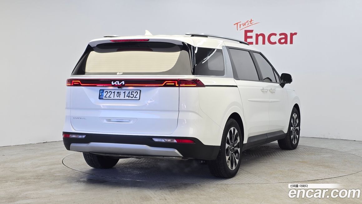 Kia Canival 2023