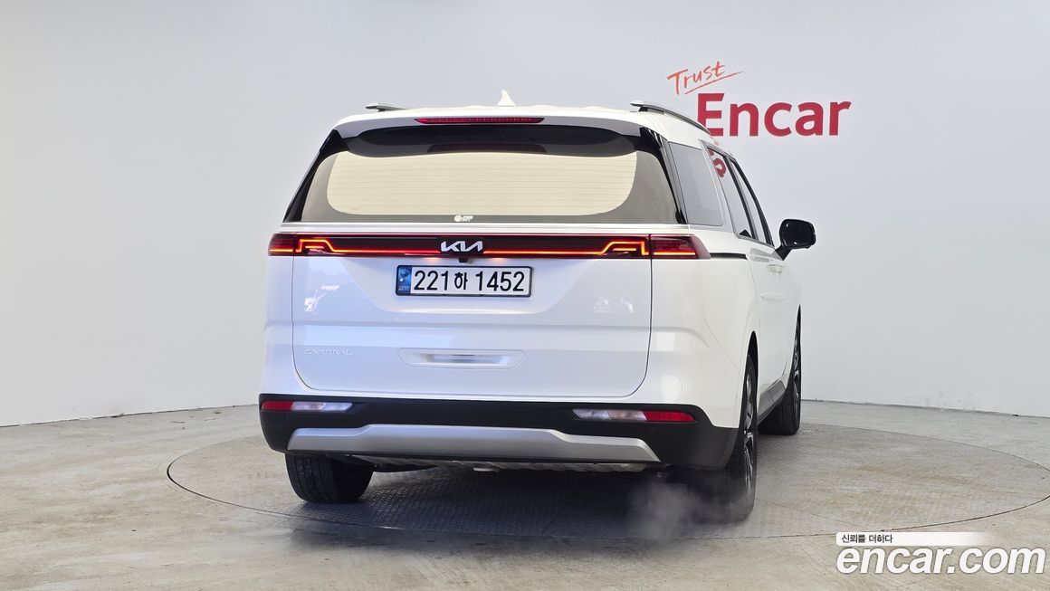 Kia Canival 2023