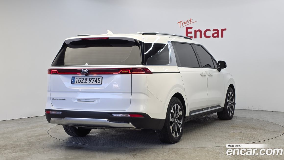 Kia Canival 2021