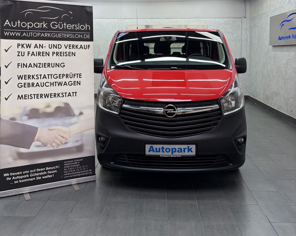 Opel Vivaro 2015