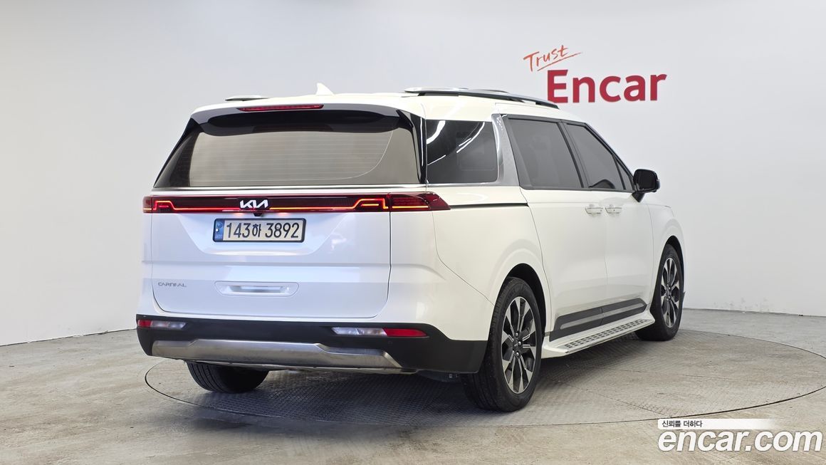 Kia Canival 2023
