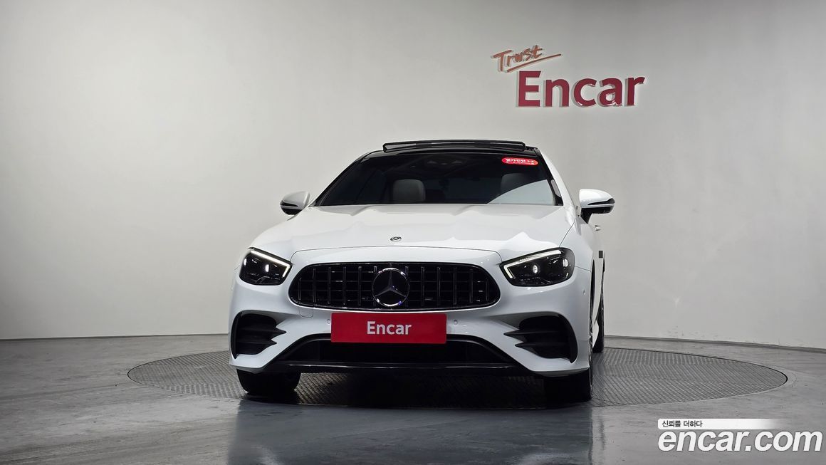 Mercedes-Benz E-Class 2021