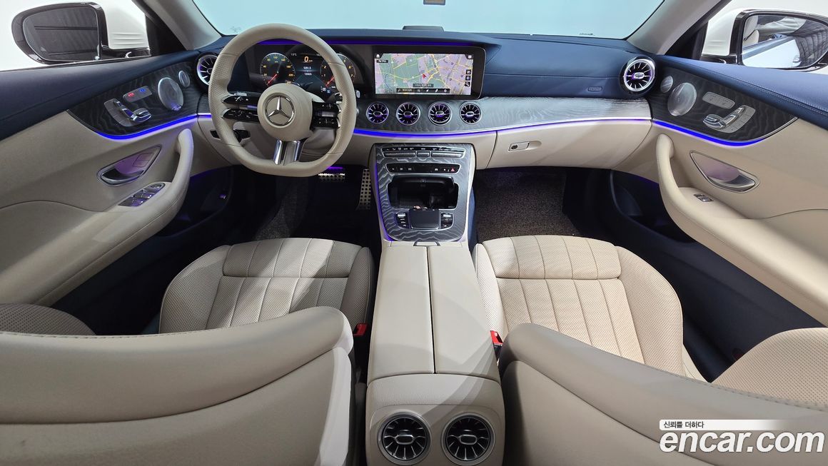 Mercedes-Benz E-Class 2021