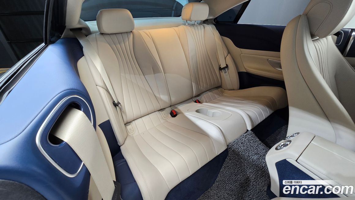 Mercedes-Benz E-Class 2021