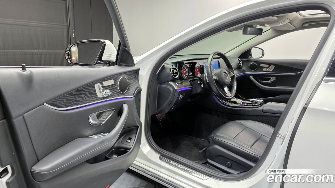 Mercedes-Benz E-Class 2017