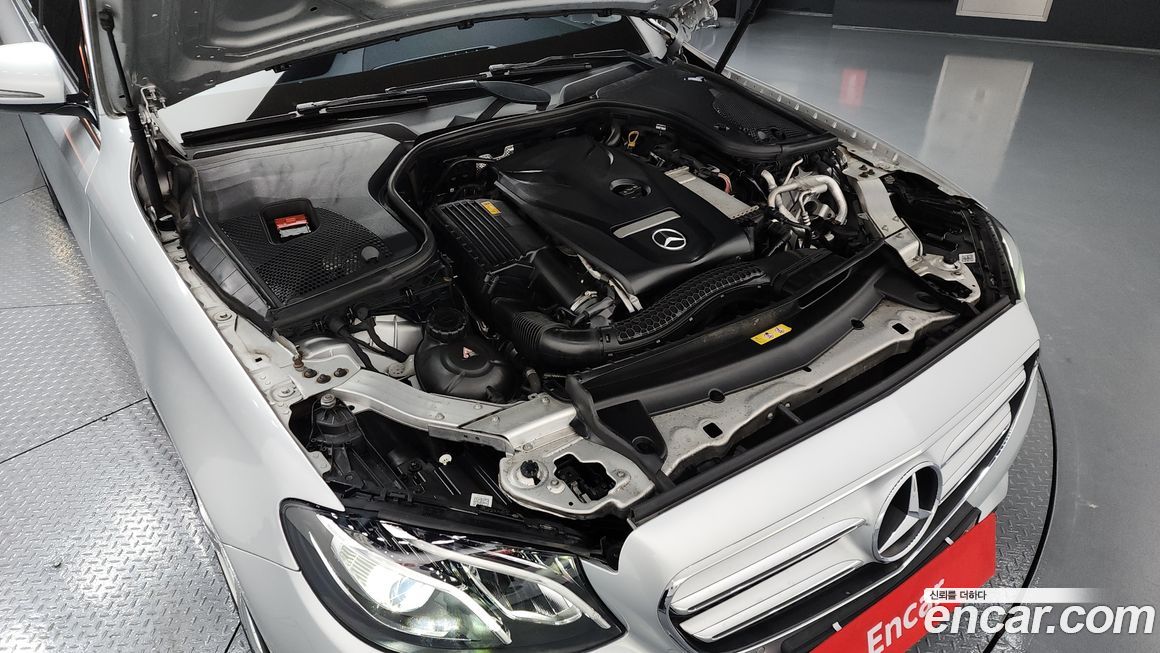 Mercedes-Benz E-Class 2018