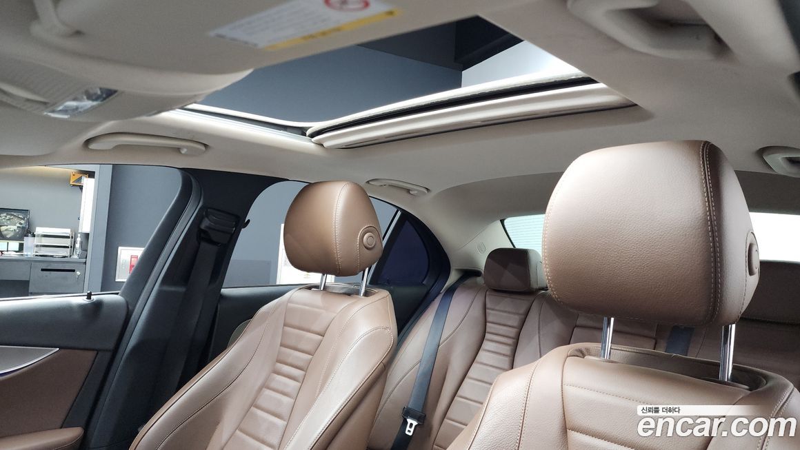 Mercedes-Benz E-Class 2018