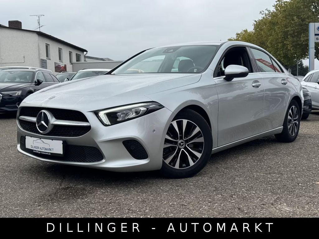 Mercedes-Benz A 180 2022
