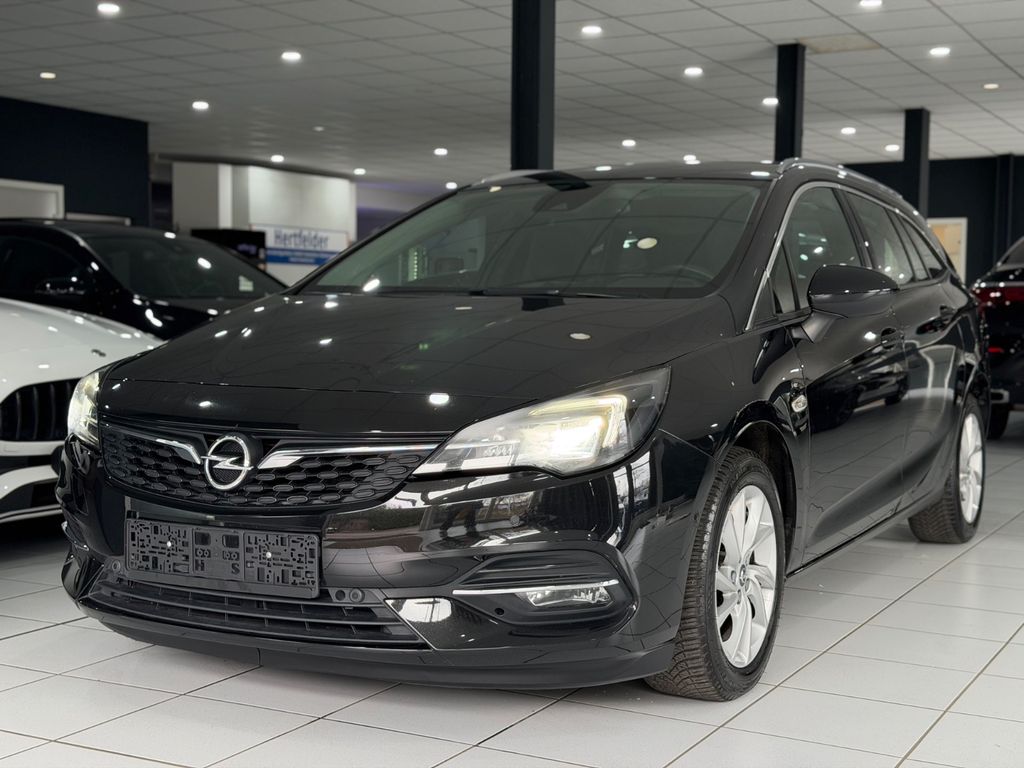 Opel Astra 2021
