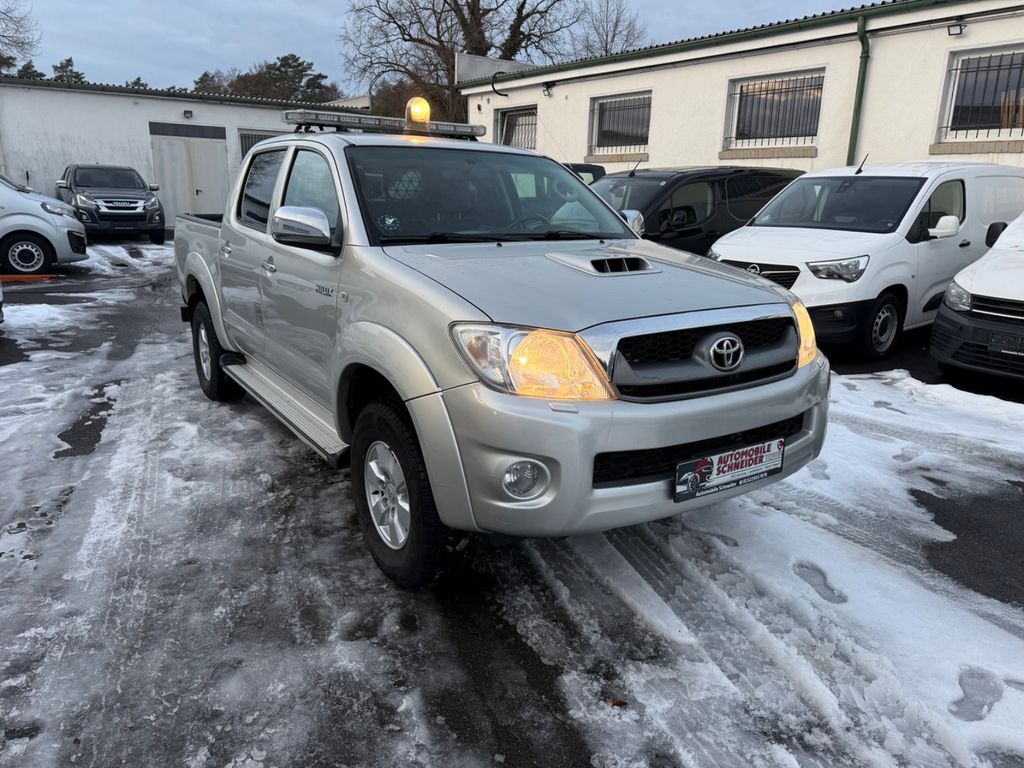Toyota Hilux 2011