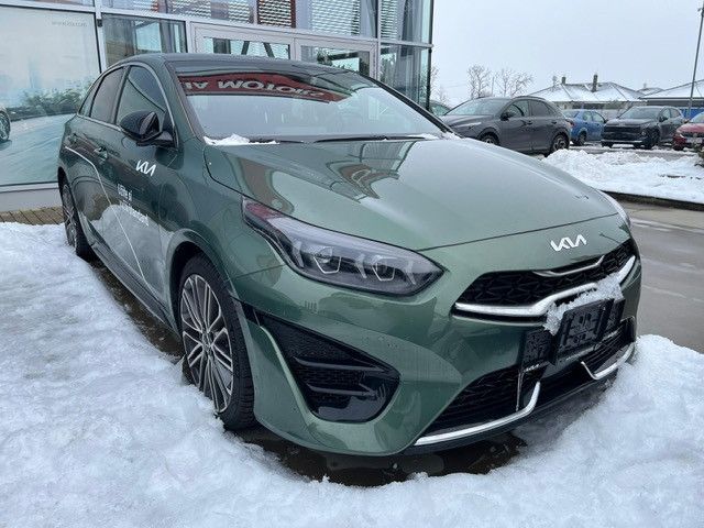 Kia pro cee'd / ProCeed