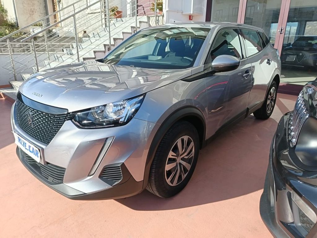 Peugeot 2008 2021