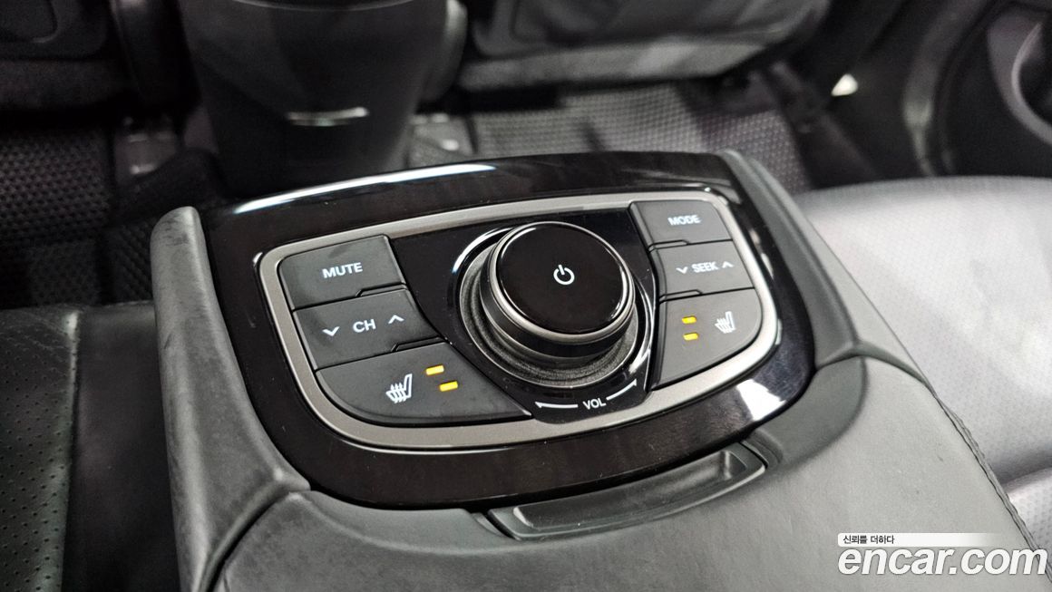 Hyundai Grandeur 2012