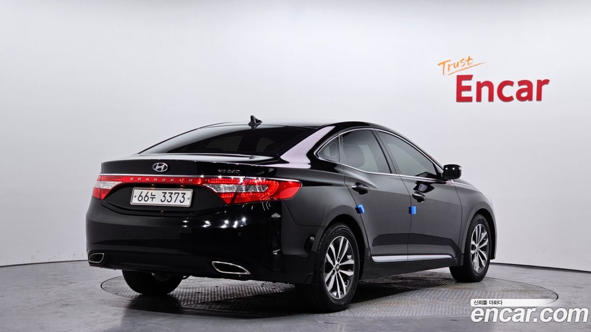 Hyundai Grandeur 2012