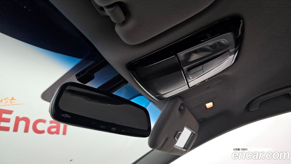 Hyundai Grandeur 2012