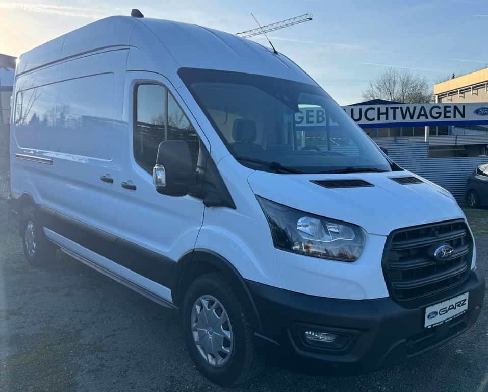 Ford Transit 2024