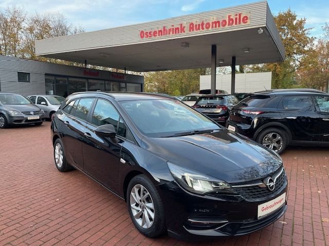 Opel Astra 2022