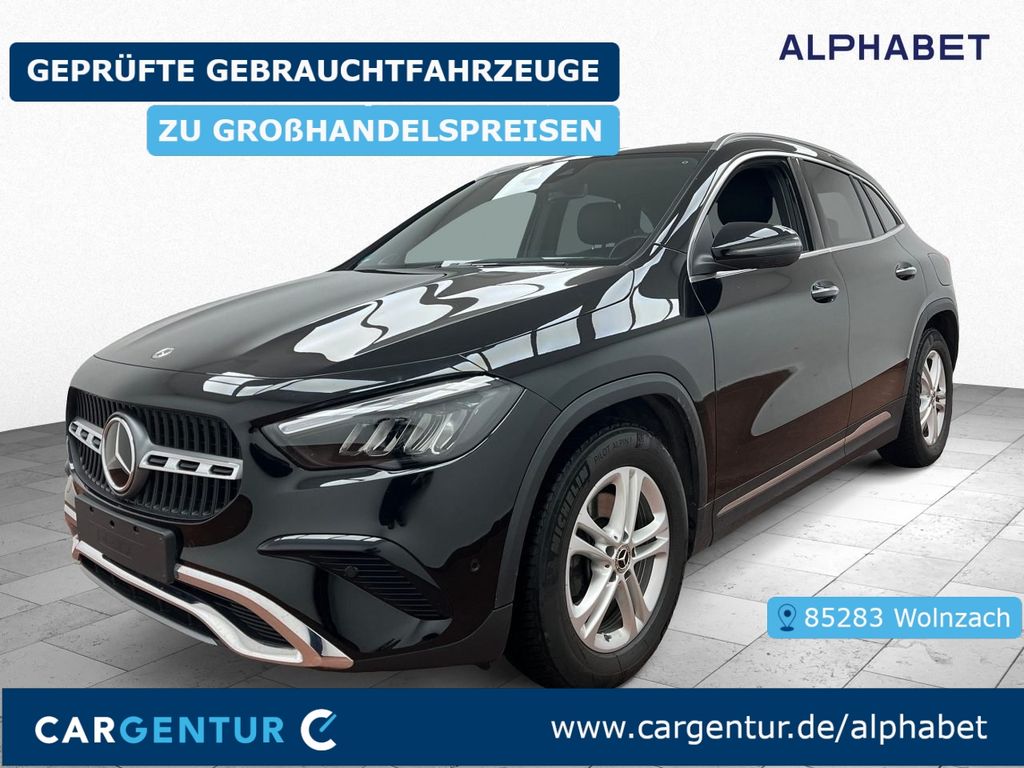 Mercedes-Benz GLA 180 2023