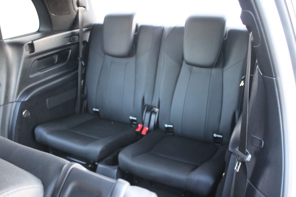 Mercedes-Benz GLB 180 2024
