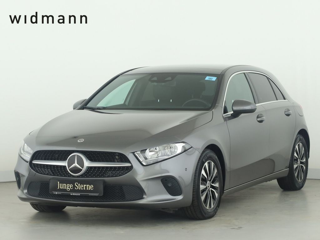 Mercedes-Benz A 180 2023