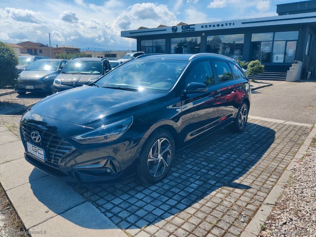 Hyundai i30 2021