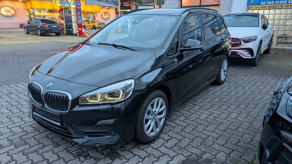 BMW 218 2022