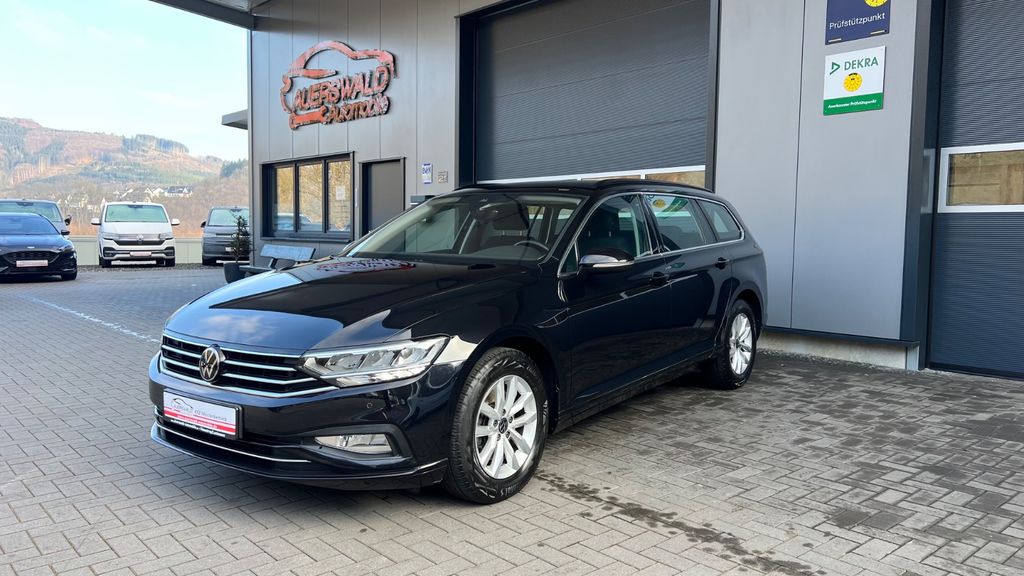 Volkswagen Passat 2022