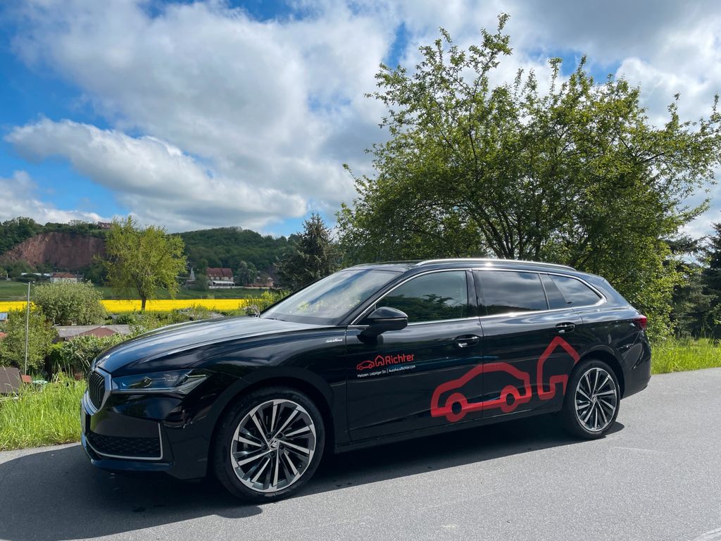 Skoda Superb 2025