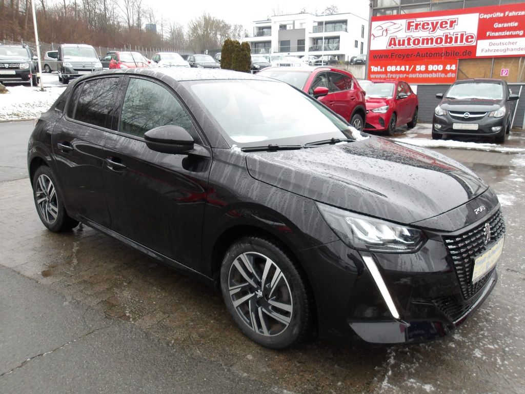 Peugeot 208 2023