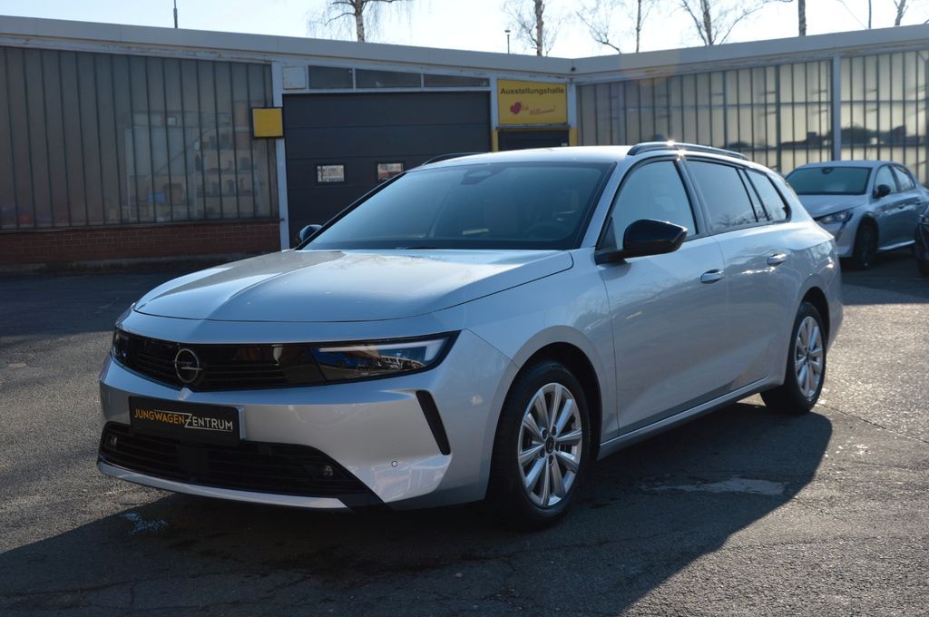 Opel Astra 2024