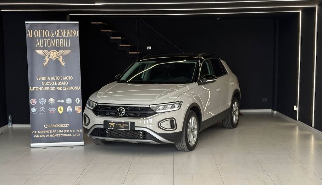 Volkswagen T-Roc 2023