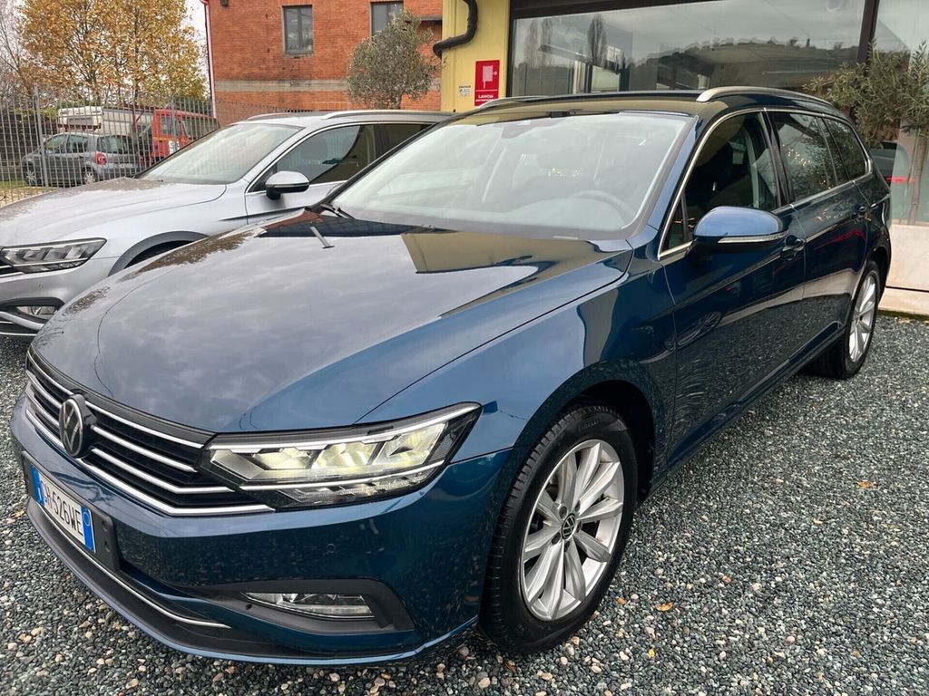Volkswagen Passat 2022