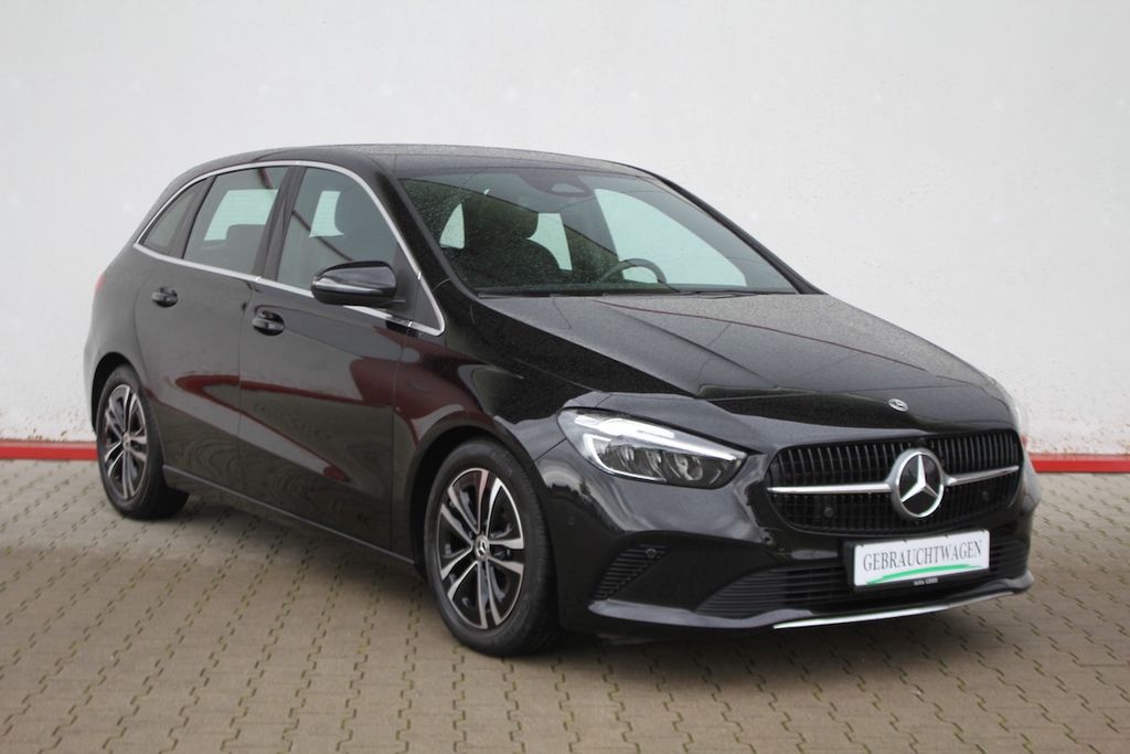 Mercedes-Benz B 180 2024
