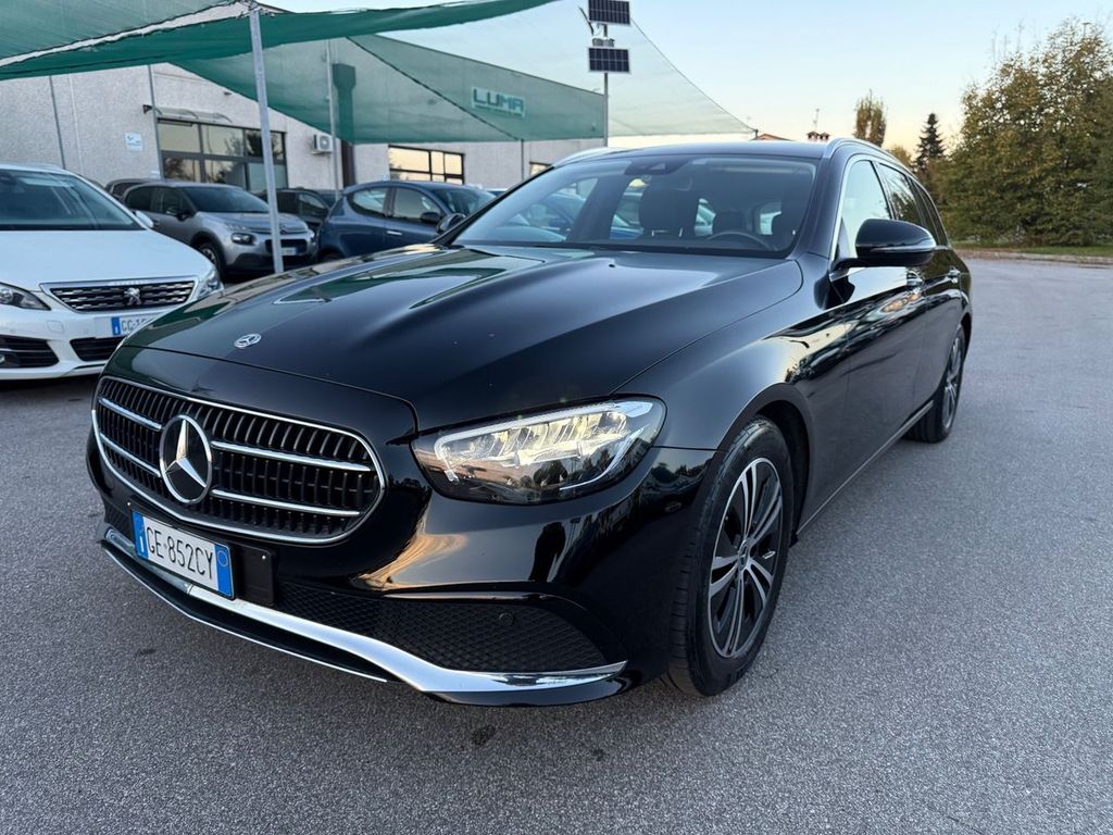 Mercedes-Benz E 200 2021