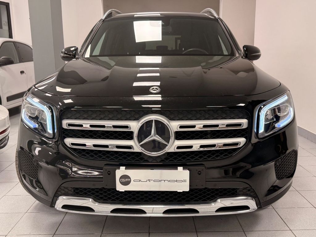 Mercedes-Benz GLB 200 2020