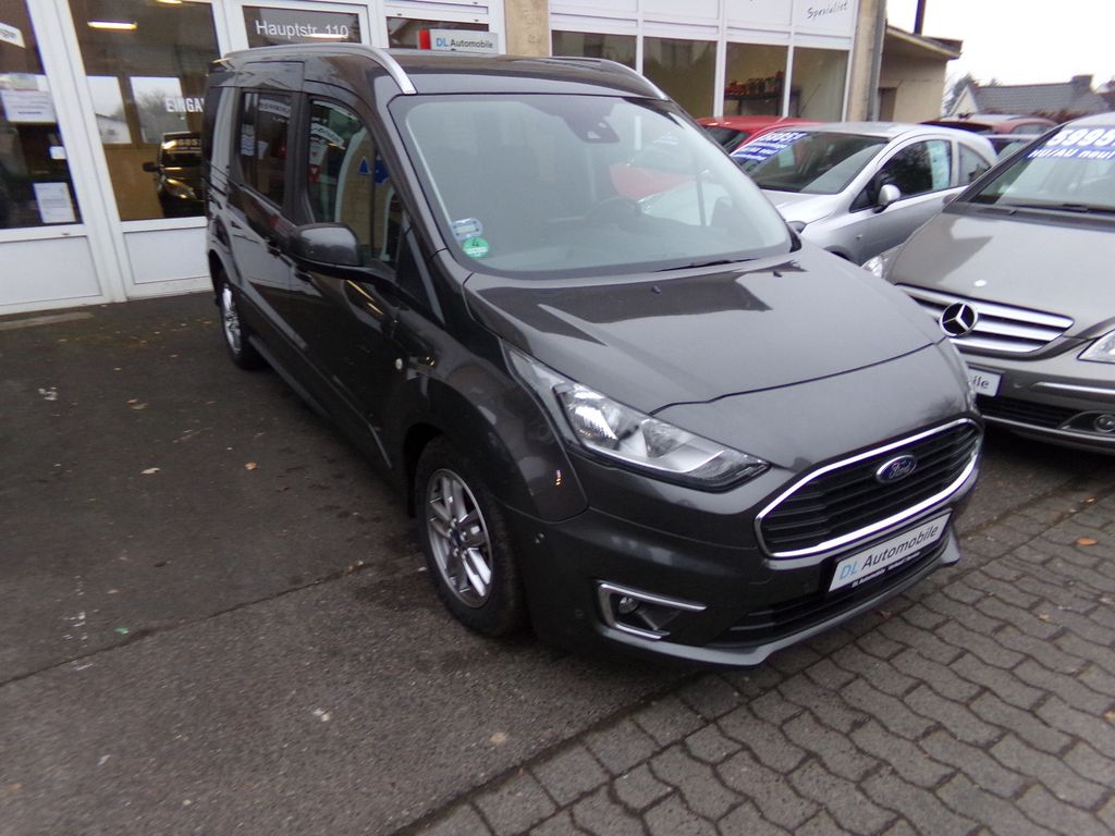 Ford Grand Tourneo 2021
