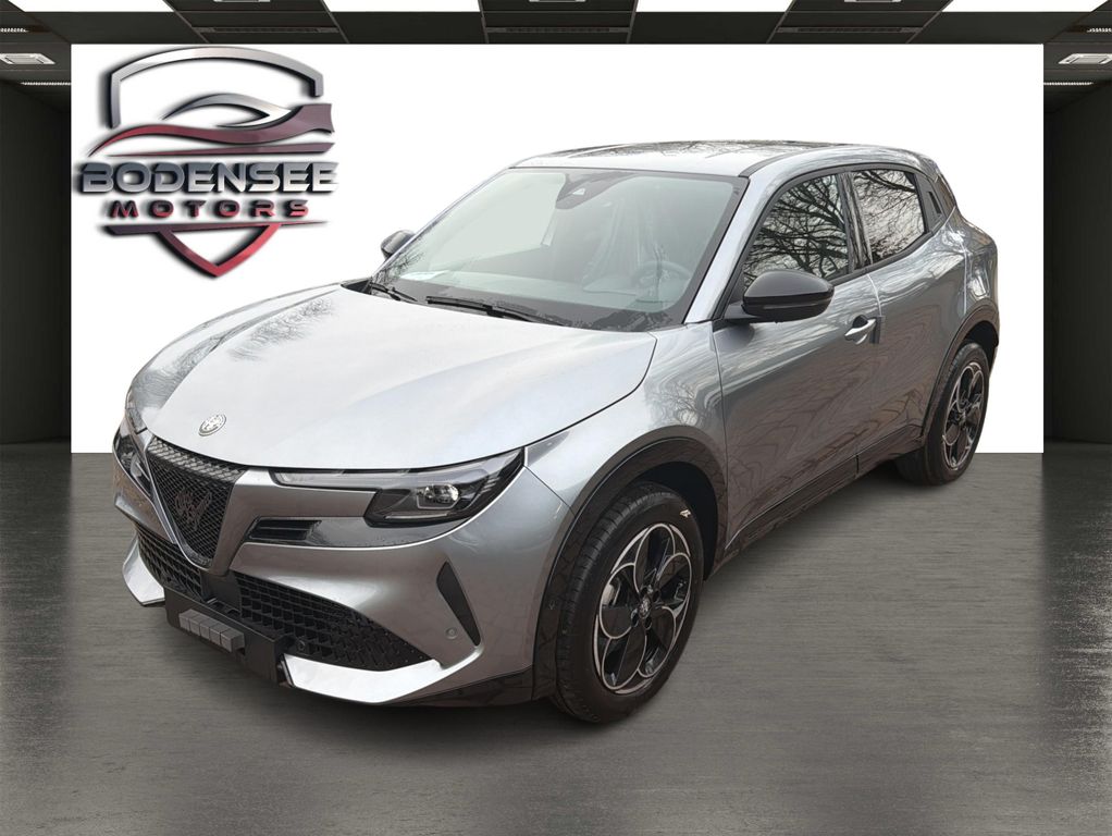 Alfa Romeo Junior 2025