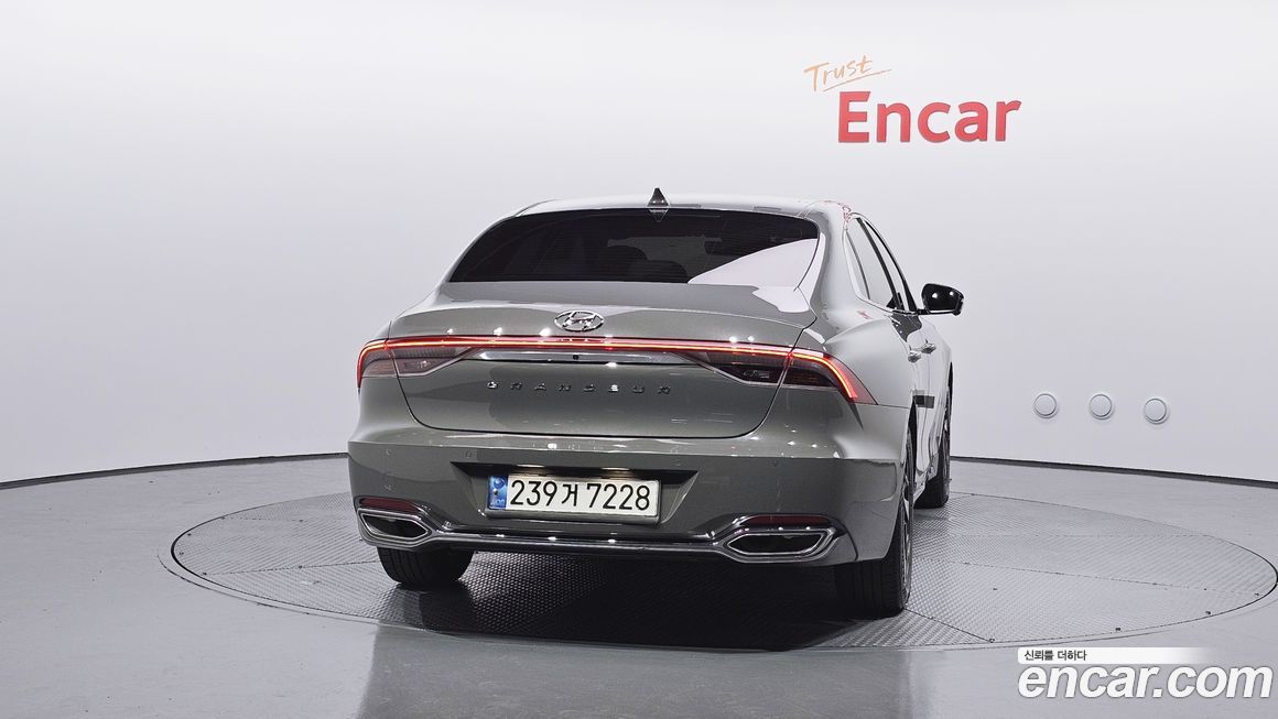 Hyundai Grandeur 2022