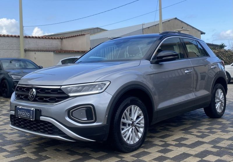 Volkswagen T-Roc 2023