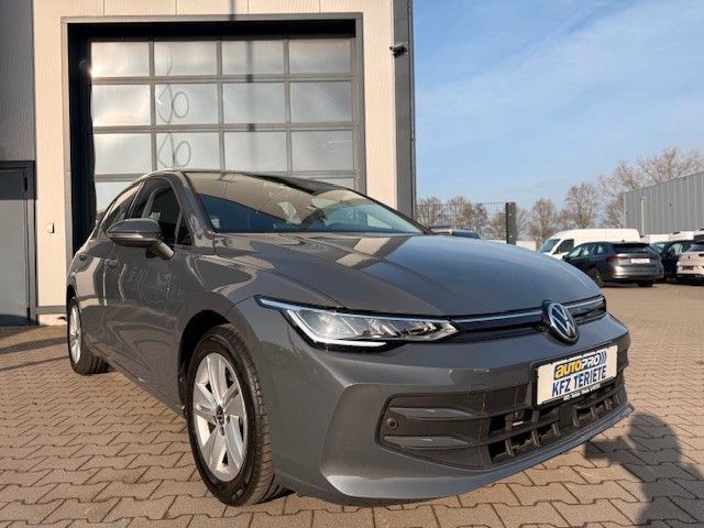 Volkswagen Golf 2025