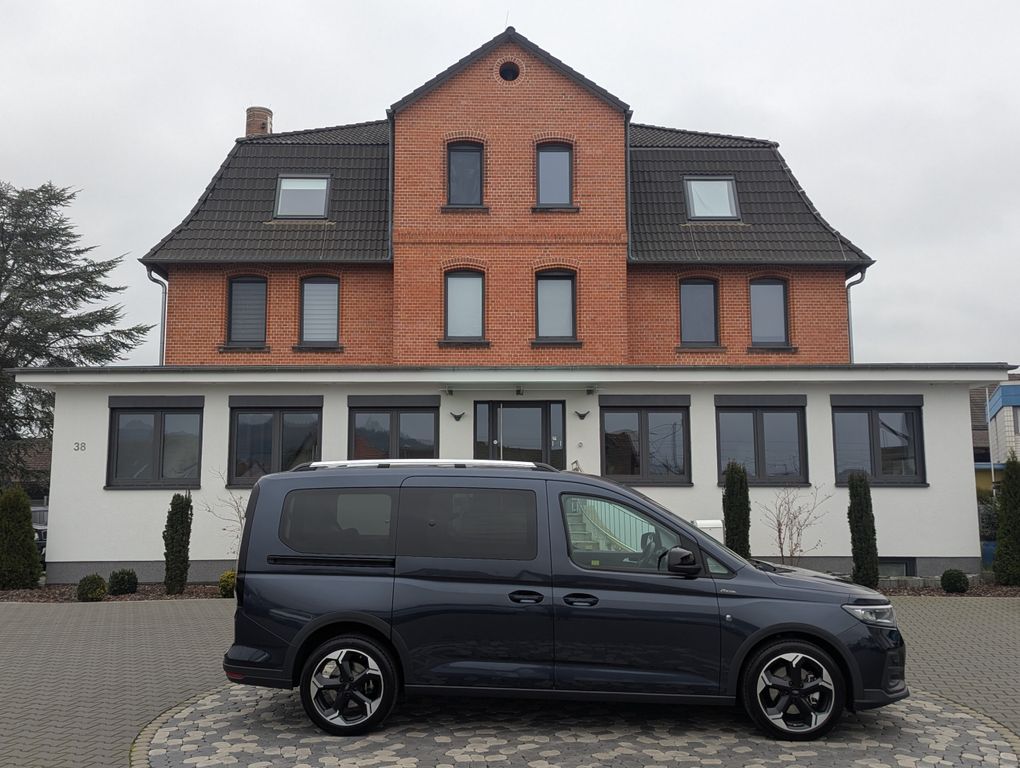 Ford Grand Tourneo 2025