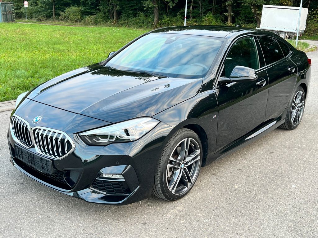 BMW 218 2023