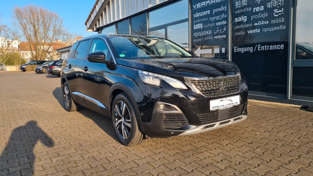 Peugeot 5008 2020