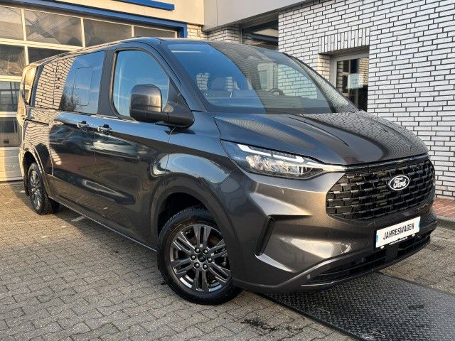 Ford Tourneo Custom 2025