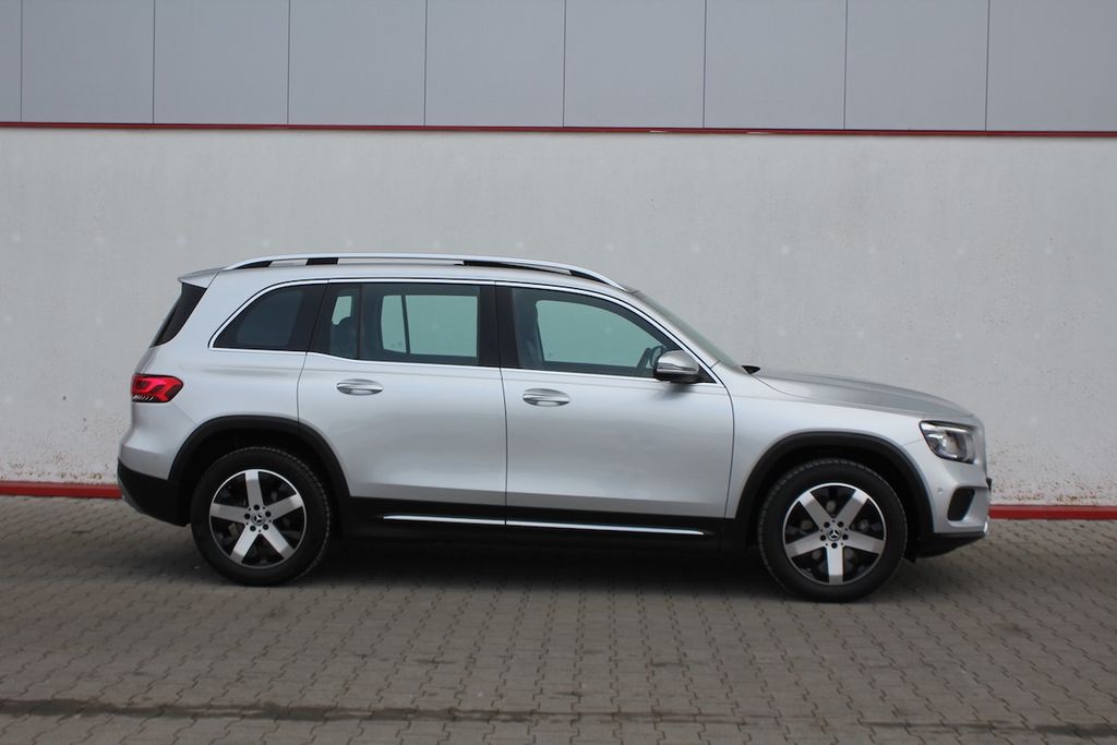 Mercedes-Benz GLB 180 2021